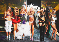 Victoria\'s Secret Fashion Show -    