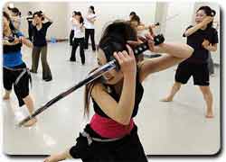 Танцы с мечом или аэробика по-японски
