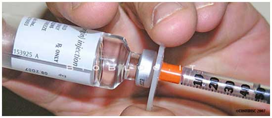 Идея № 2107. Усовершенствованный инсулиновый шприц для безопасных инъекций