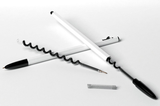 В Германии было придумано гениальное решение распространенной проблеме – малому сроку службы обычных чернильных стержней - шариковая ручка со спиралевидным стержнем,  T&T Pen-Ink Chamber 