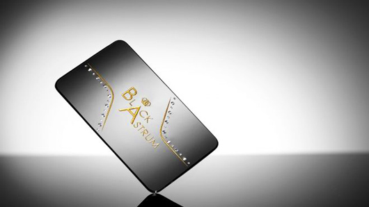 Небольшая компания из Беркшира (Англия) производит драгоценные визитки, инкрустированные бриллиантами средней стоимостью в $1,500 за одну визитную карточку! 