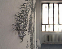 Baptiste Debombourg и картины из скобок для степлера